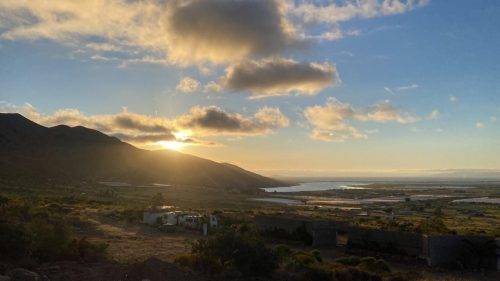 fb141caf-7a03-4b43-99ea-5938ffc9c21a-1